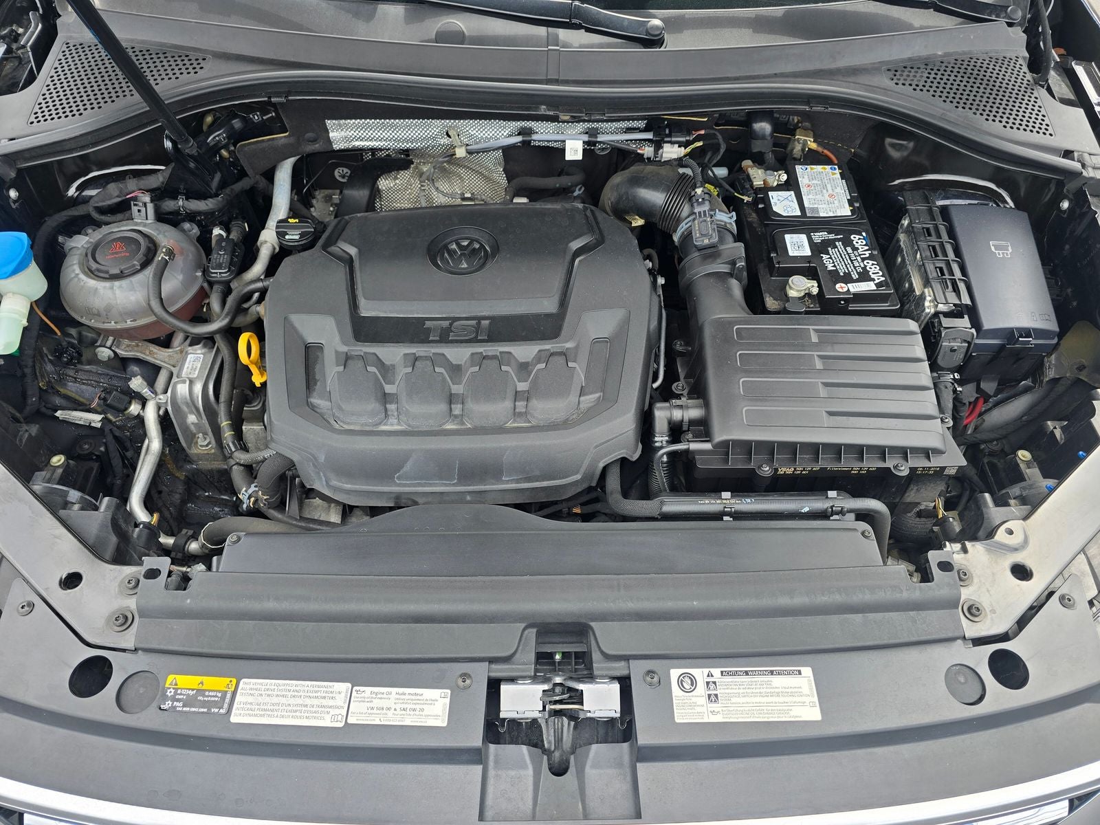2019 Volkswagen Tiguan 2.0T SEL R-Line 4Motion
