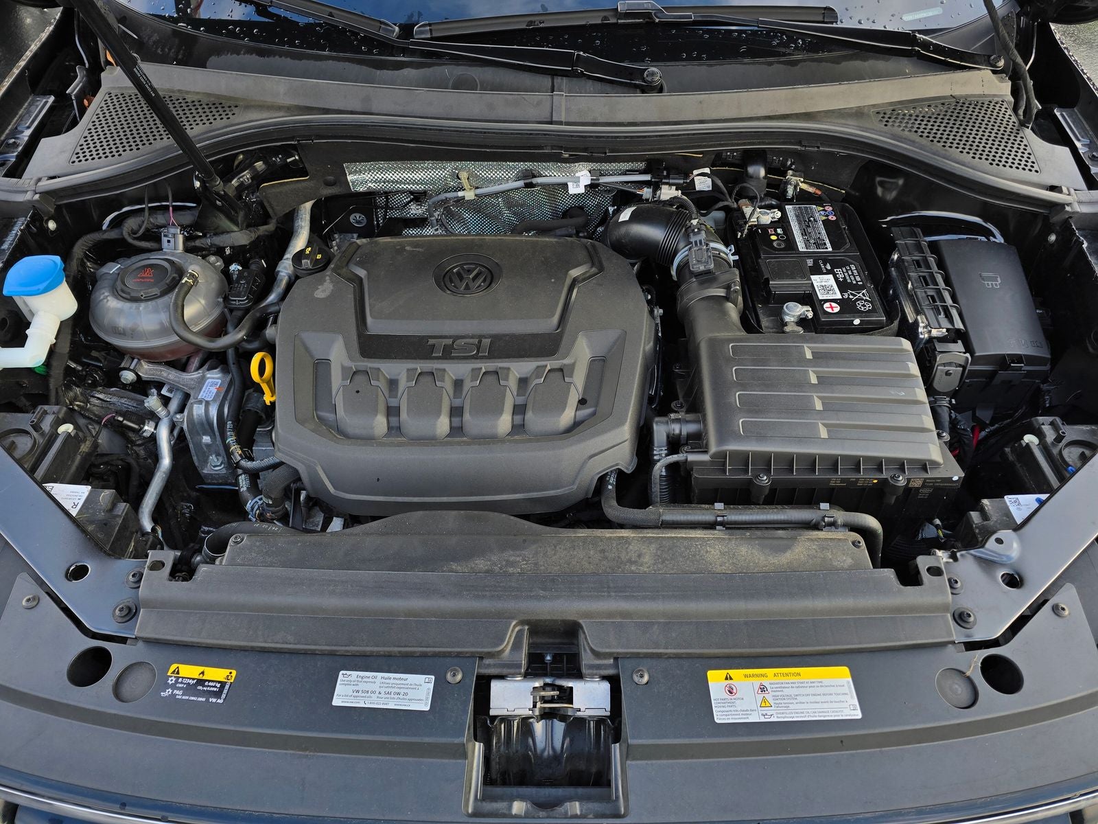 2023 Volkswagen Tiguan 2.0T SE R-Line Black