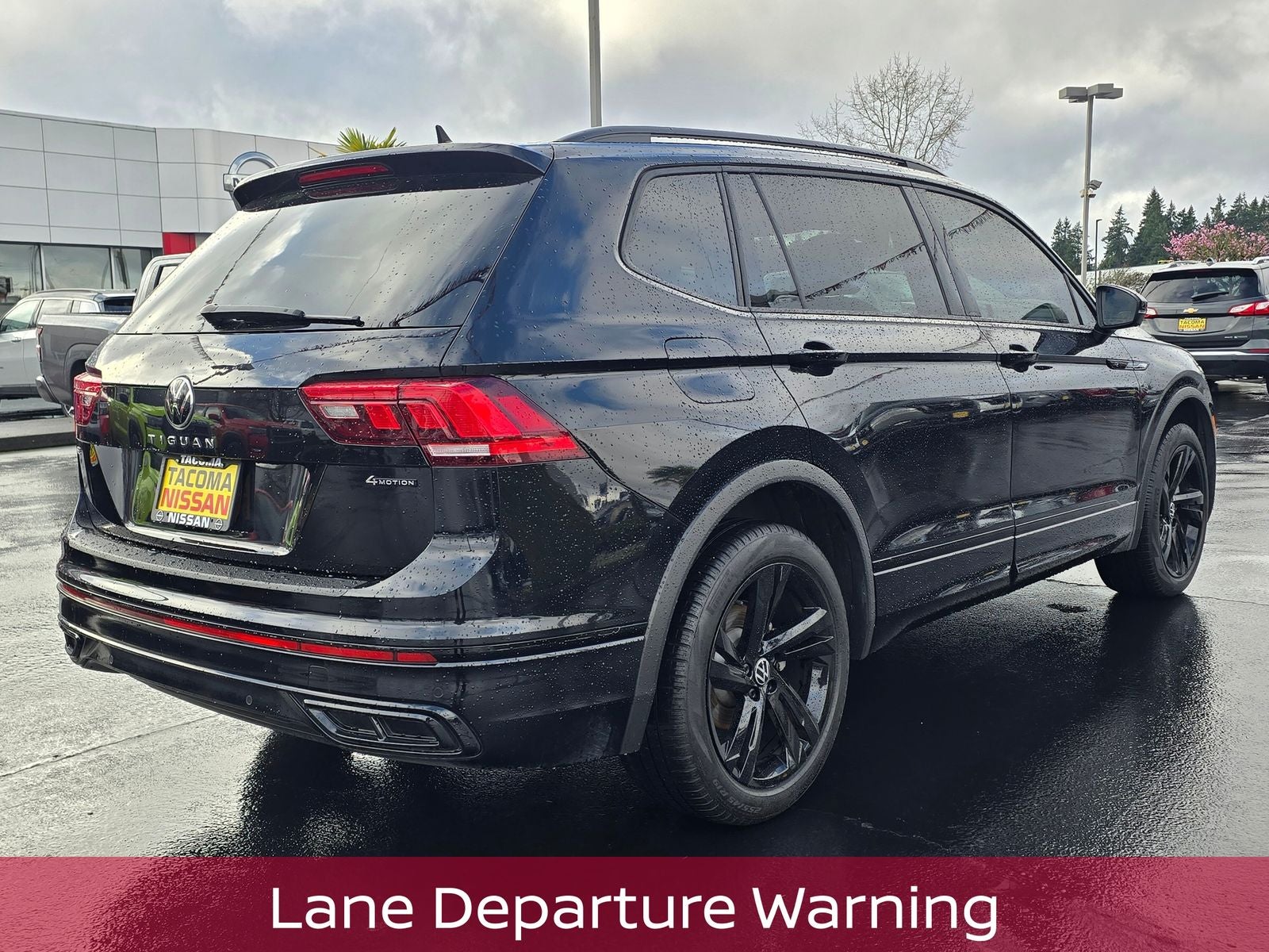 2023 Volkswagen Tiguan 2.0T SE R-Line Black