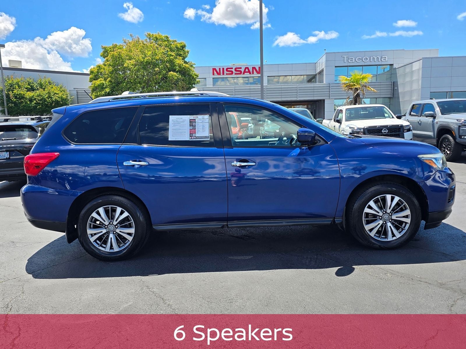 2017 Nissan Pathfinder S