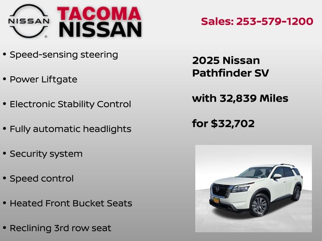 2025 Nissan Pathfinder SV