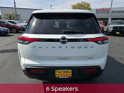 2025 Nissan Pathfinder SV