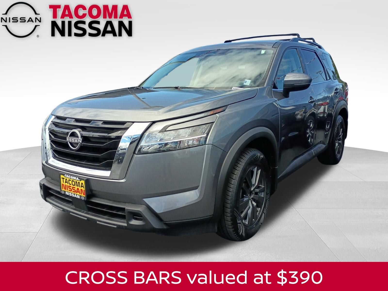 2022 Nissan Pathfinder SV
