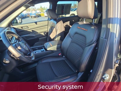 2025 Nissan Pathfinder Rock Creek