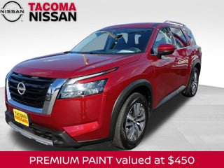 2025 Nissan Pathfinder SL