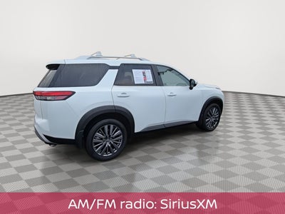 2025 Nissan Pathfinder SL