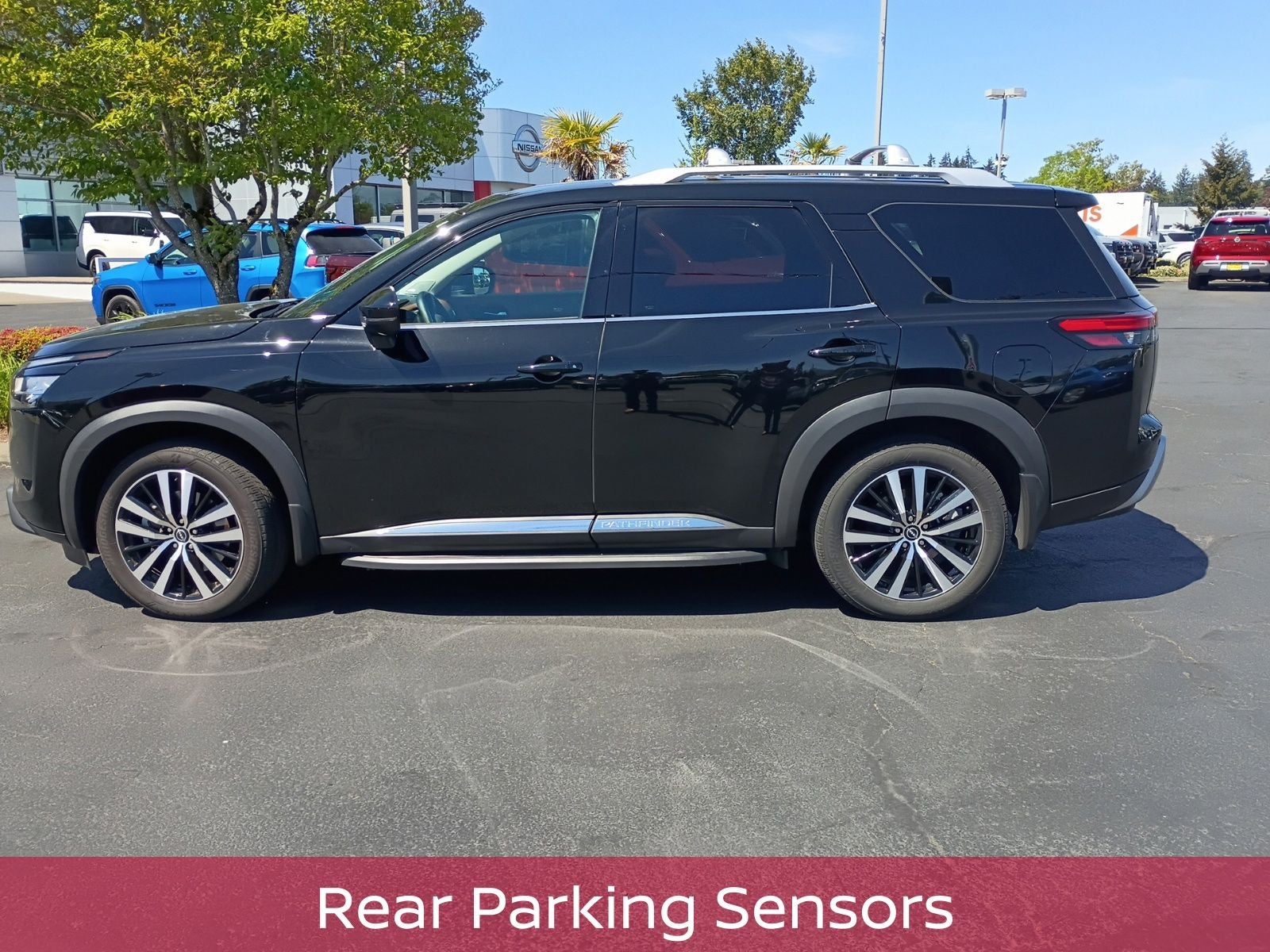 2023 Nissan Pathfinder Platinum