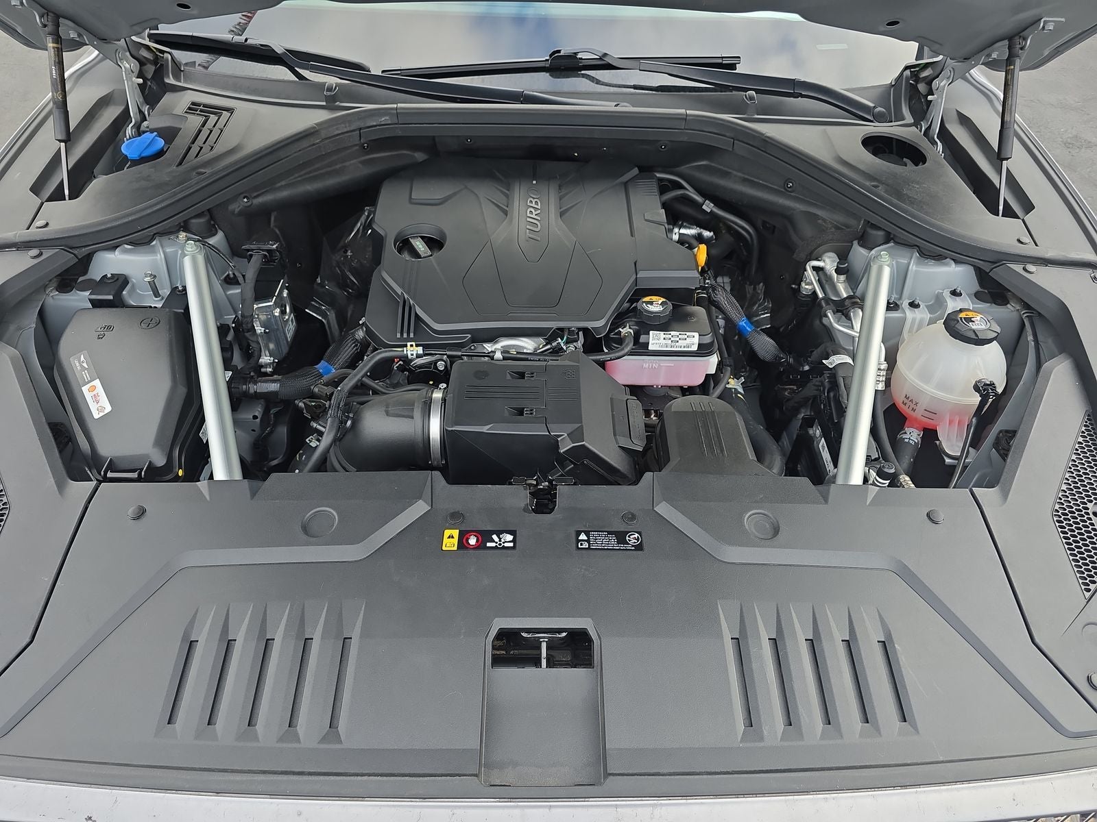 2025 Genesis GV70 2.5T