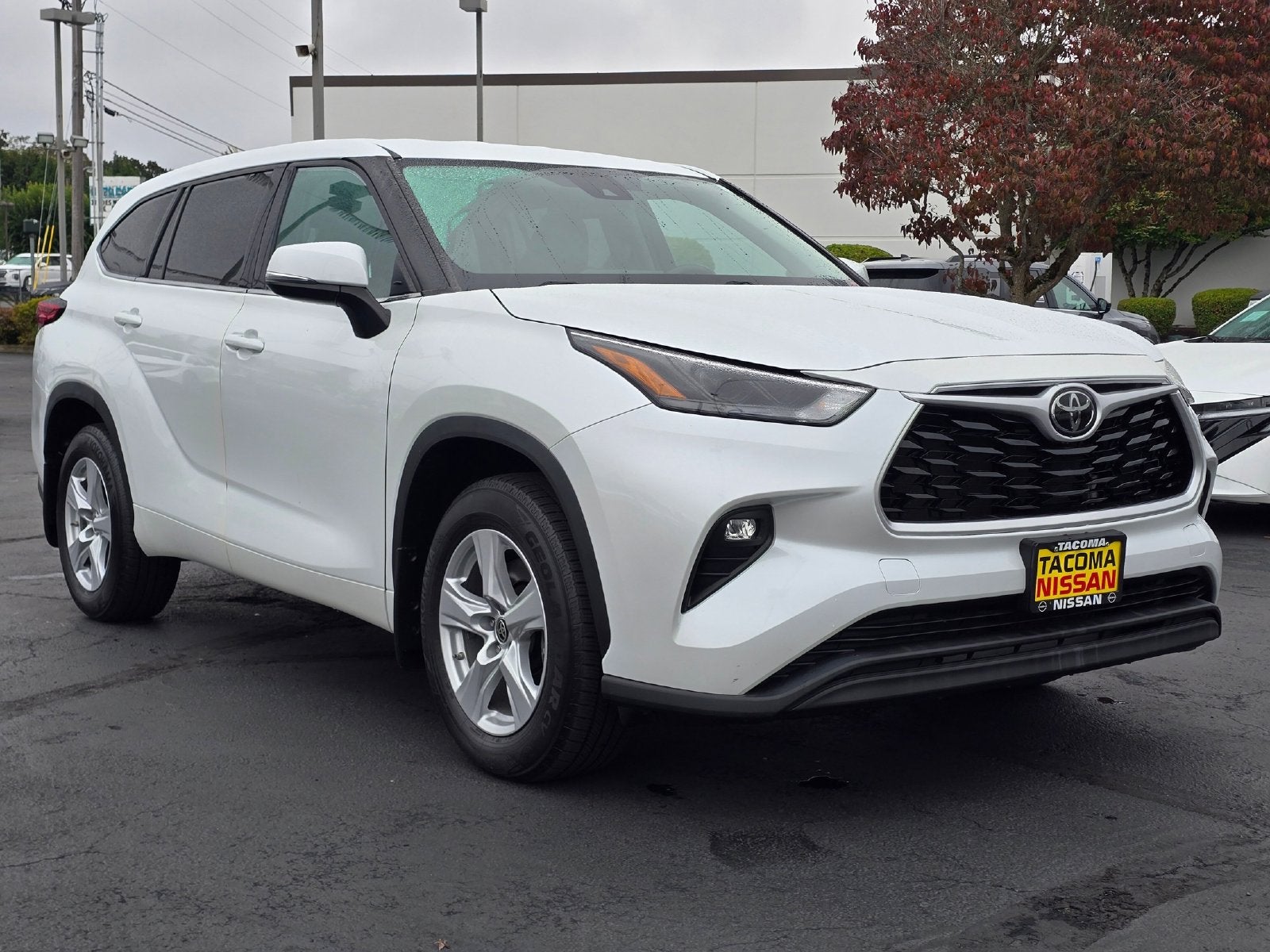 2022 Toyota Highlander LE