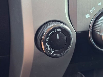 2017 Toyota Tundra SR5 4.6L V8