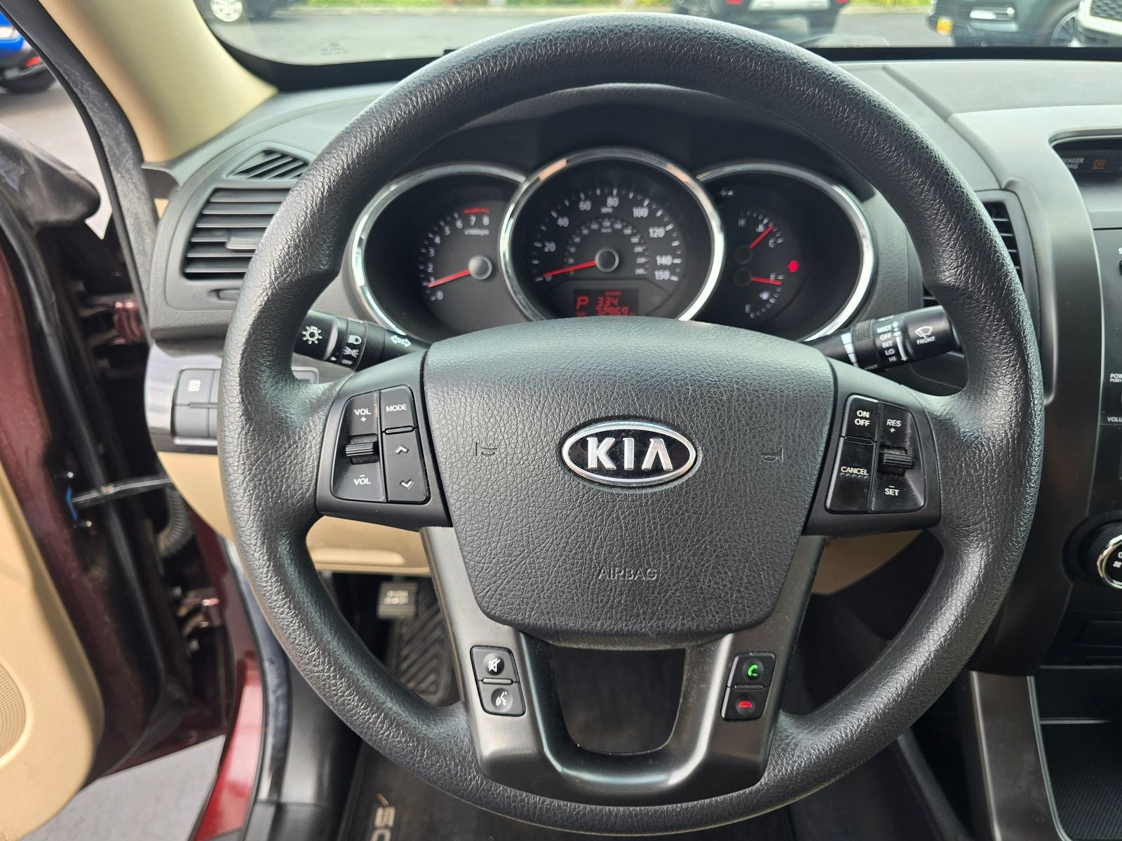 2013 Kia Sorento LX