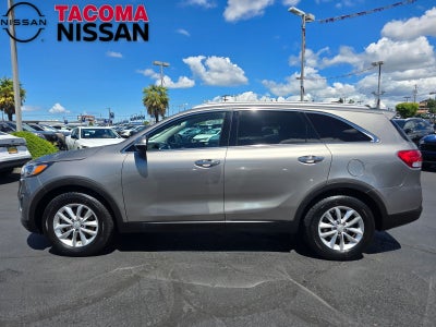 2018 Kia Sorento LX