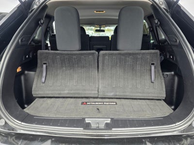 2022 Mitsubishi Outlander ES