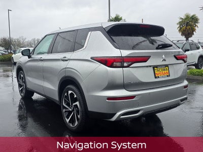 2024 Mitsubishi Outlander SE