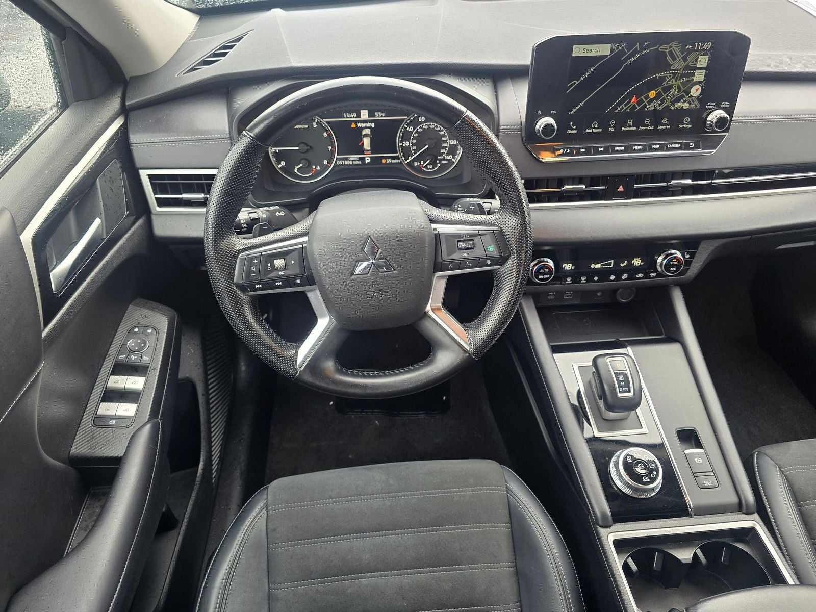 2024 Mitsubishi Outlander SE