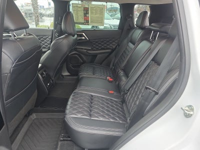 2023 Mitsubishi Outlander PHEV SEL