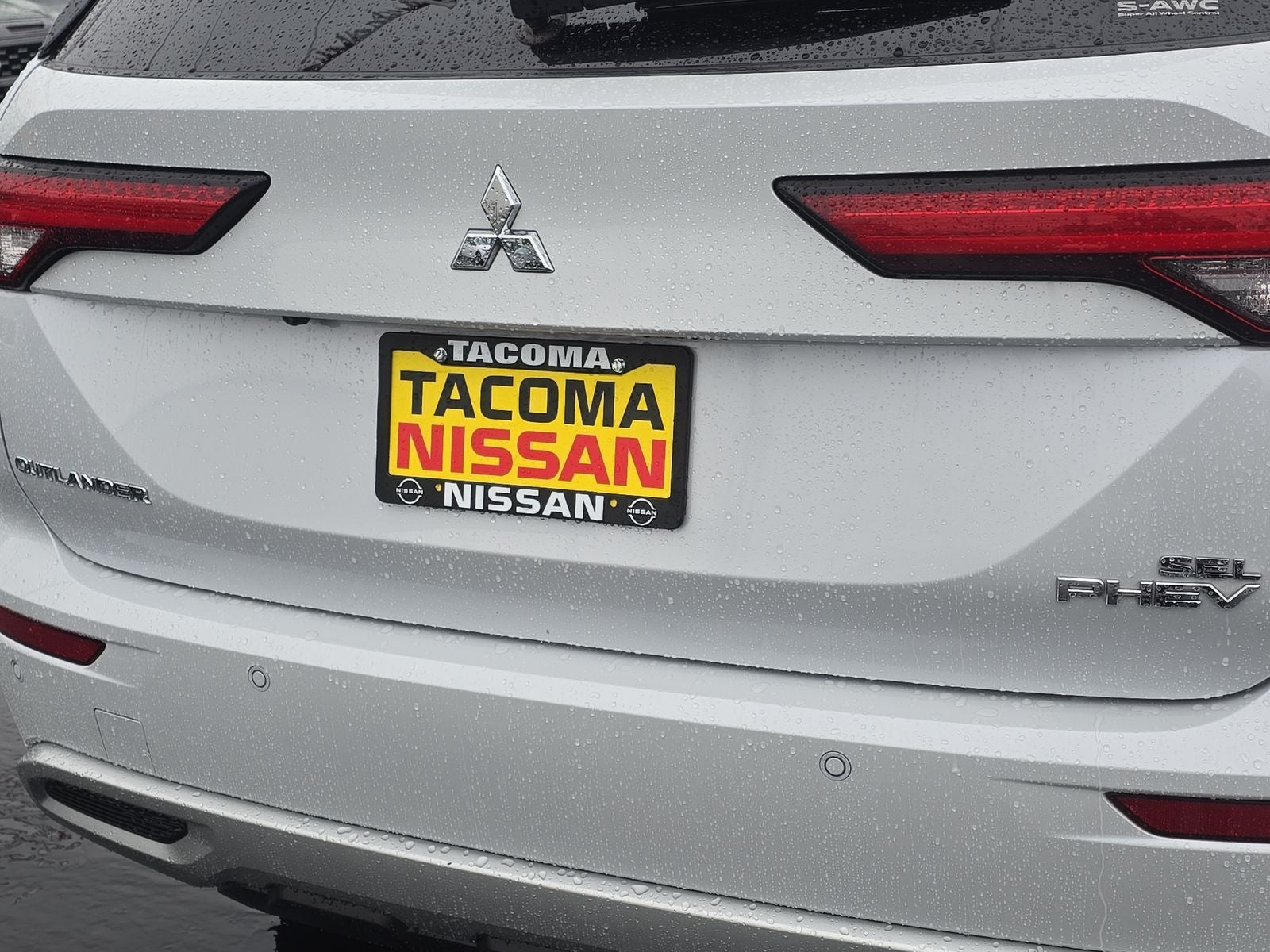 2023 Mitsubishi Outlander PHEV SEL