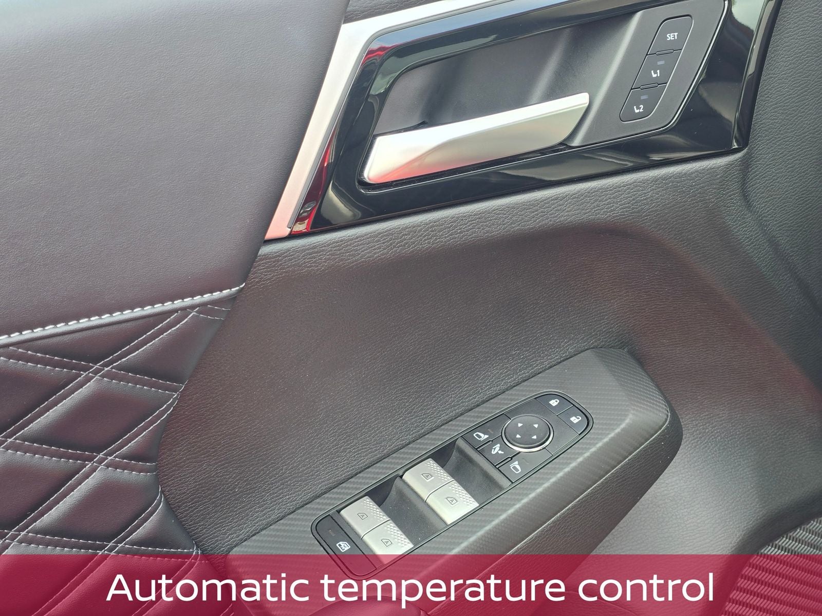 2024 Mitsubishi Outlander PHEV SEL