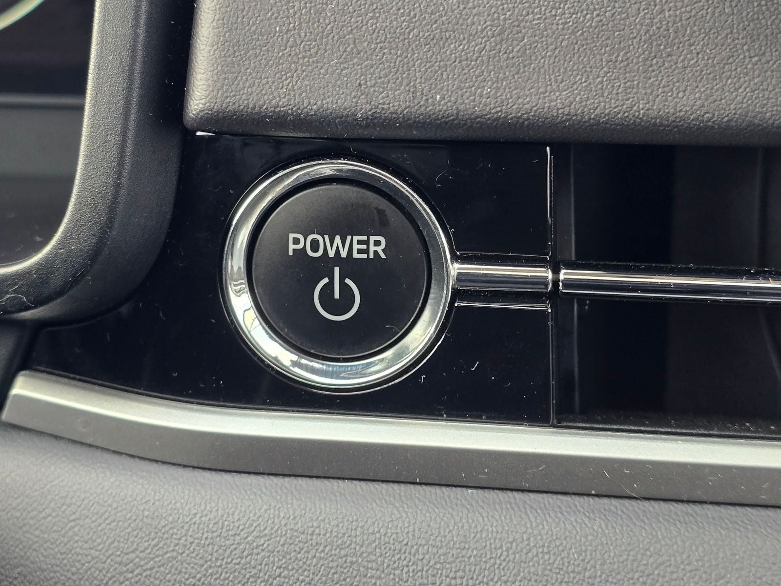 2024 Mitsubishi Outlander PHEV SEL