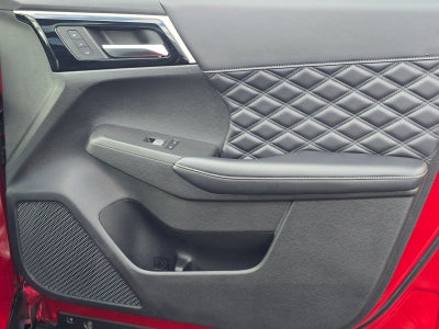 2024 Mitsubishi Outlander PHEV SEL