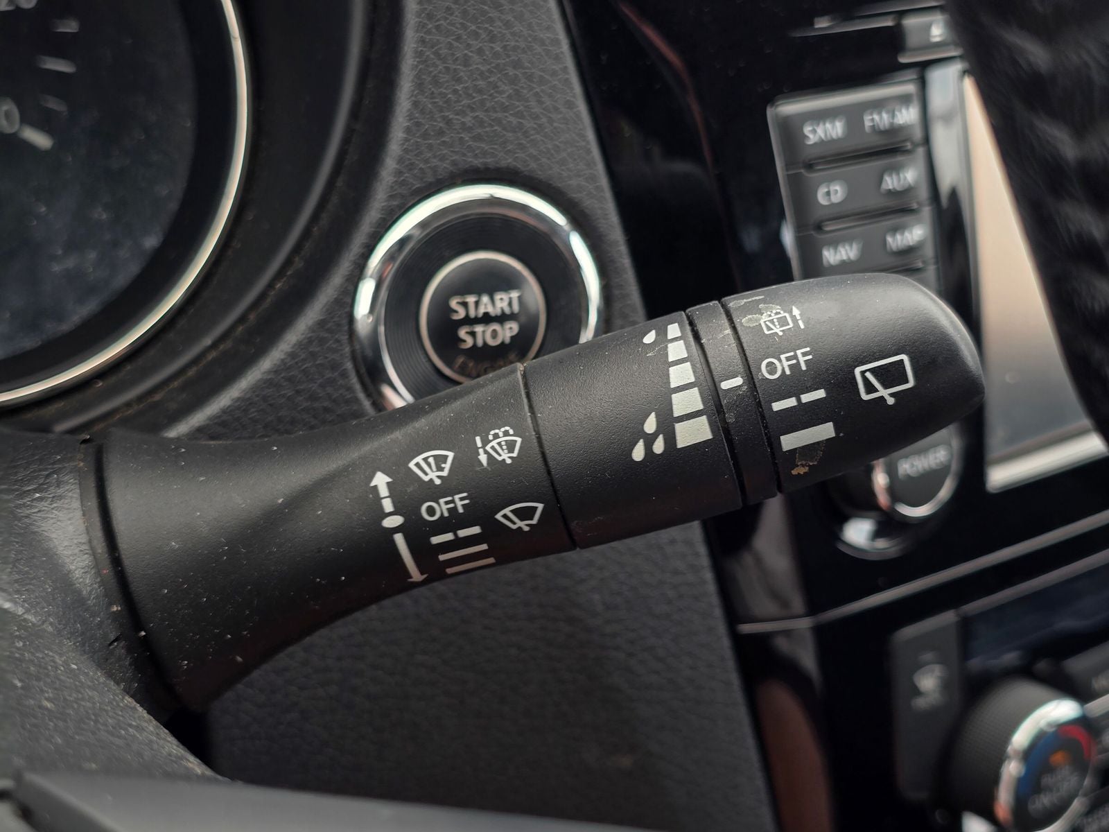 2017 Nissan Rogue Sport SL