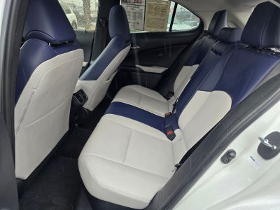 2020 Lexus UX 250h Base