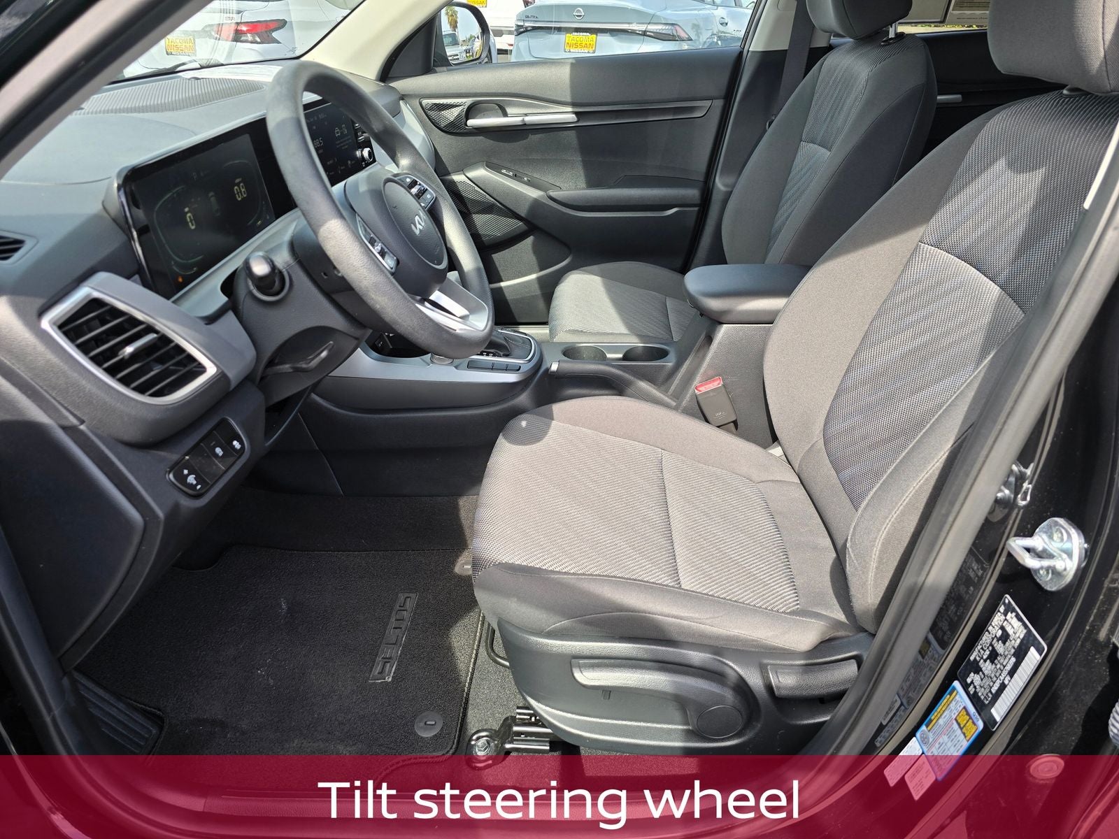 2025 Kia Seltos LX