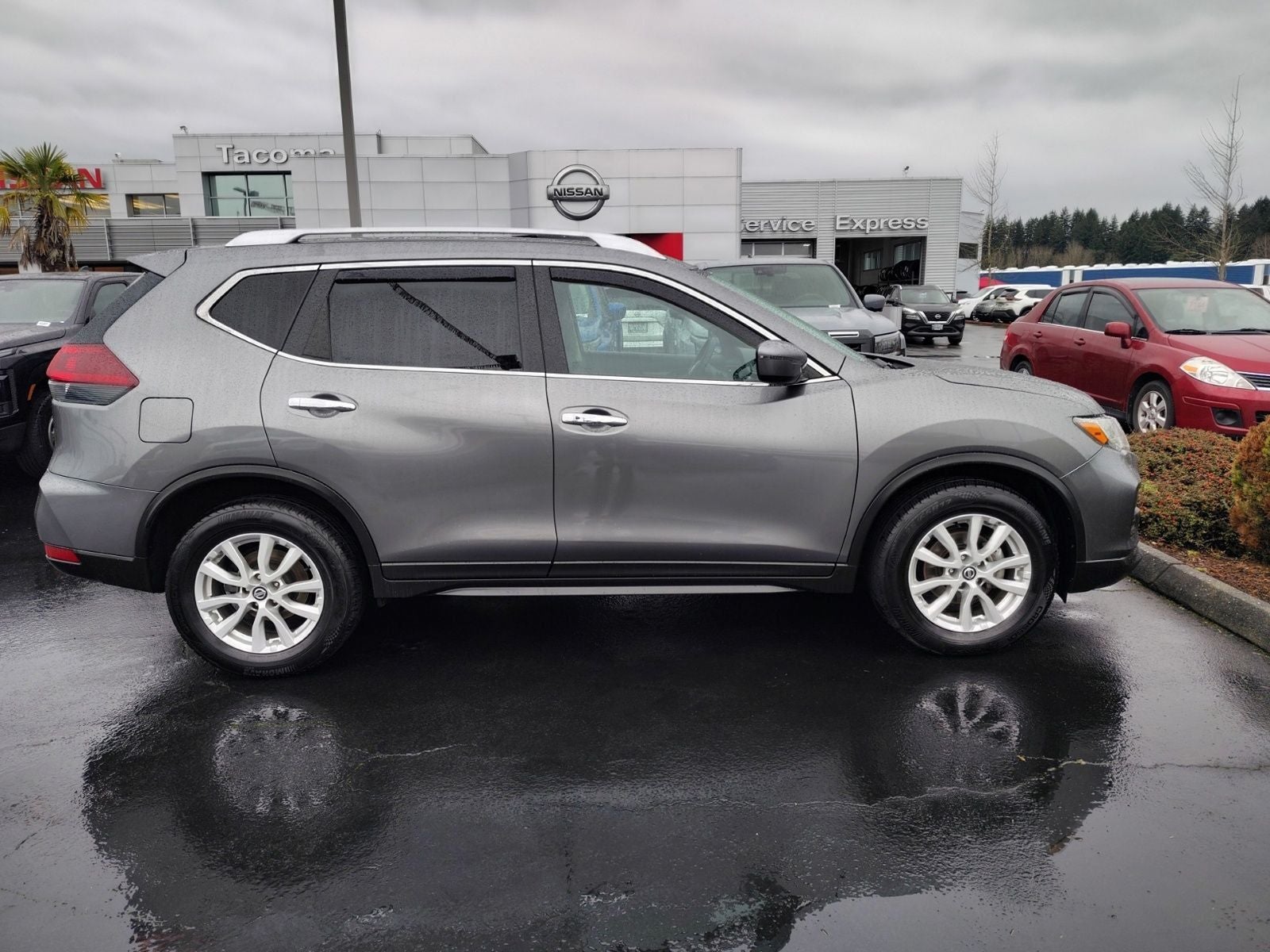 2019 Nissan Rogue SV