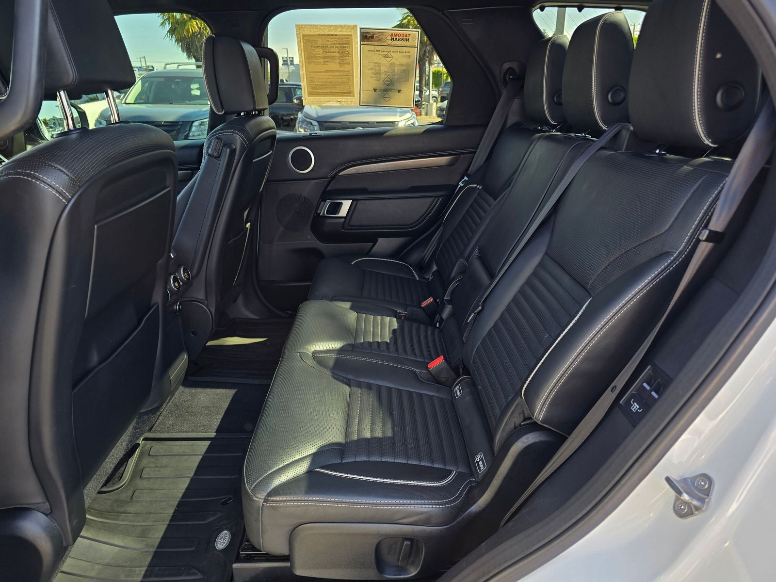 2018 Land Rover Discovery HSE Luxury