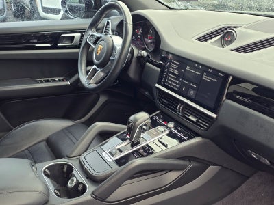 2020 Porsche Cayenne Base