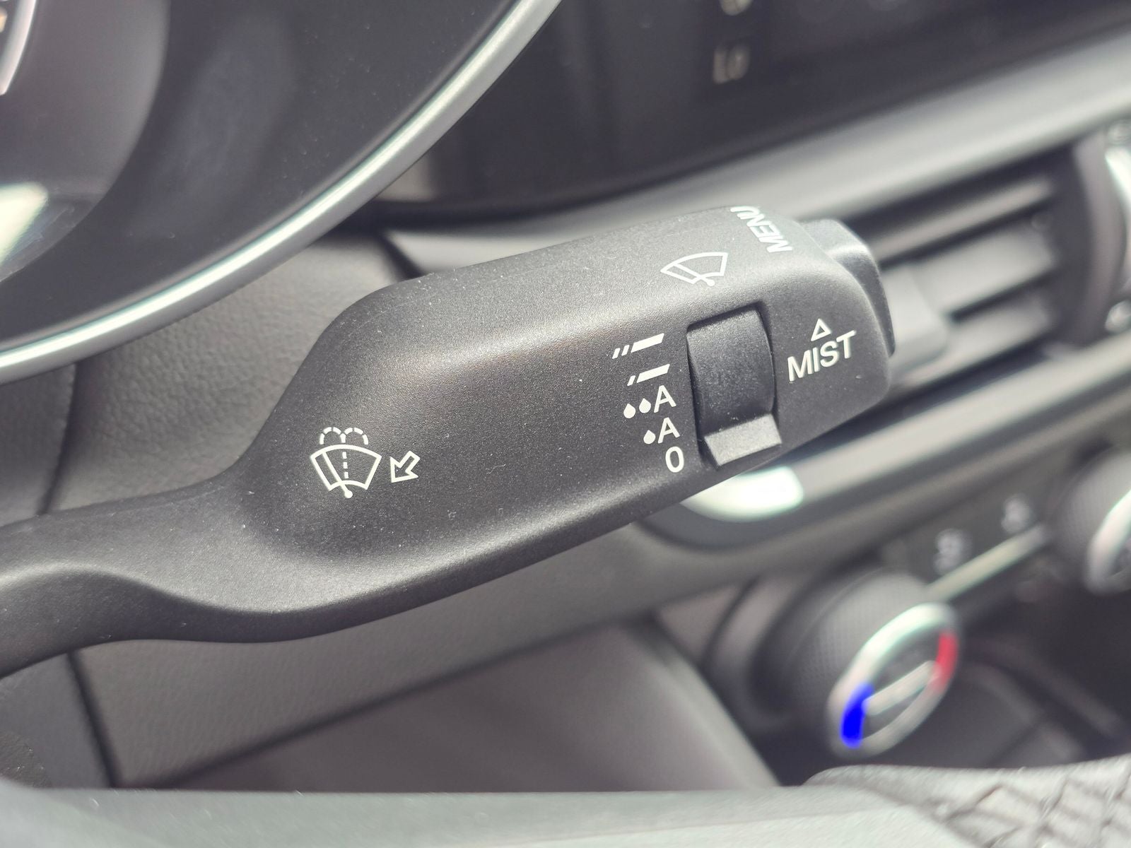 2020 Alfa Romeo Giulia Base