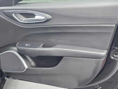2020 Alfa Romeo Giulia Base