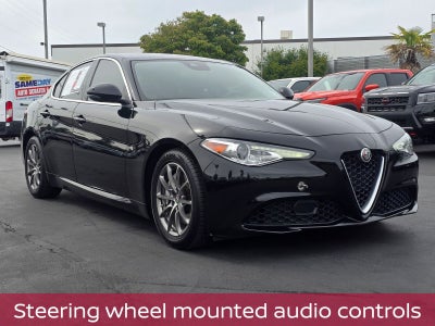 2020 Alfa Romeo Giulia Base