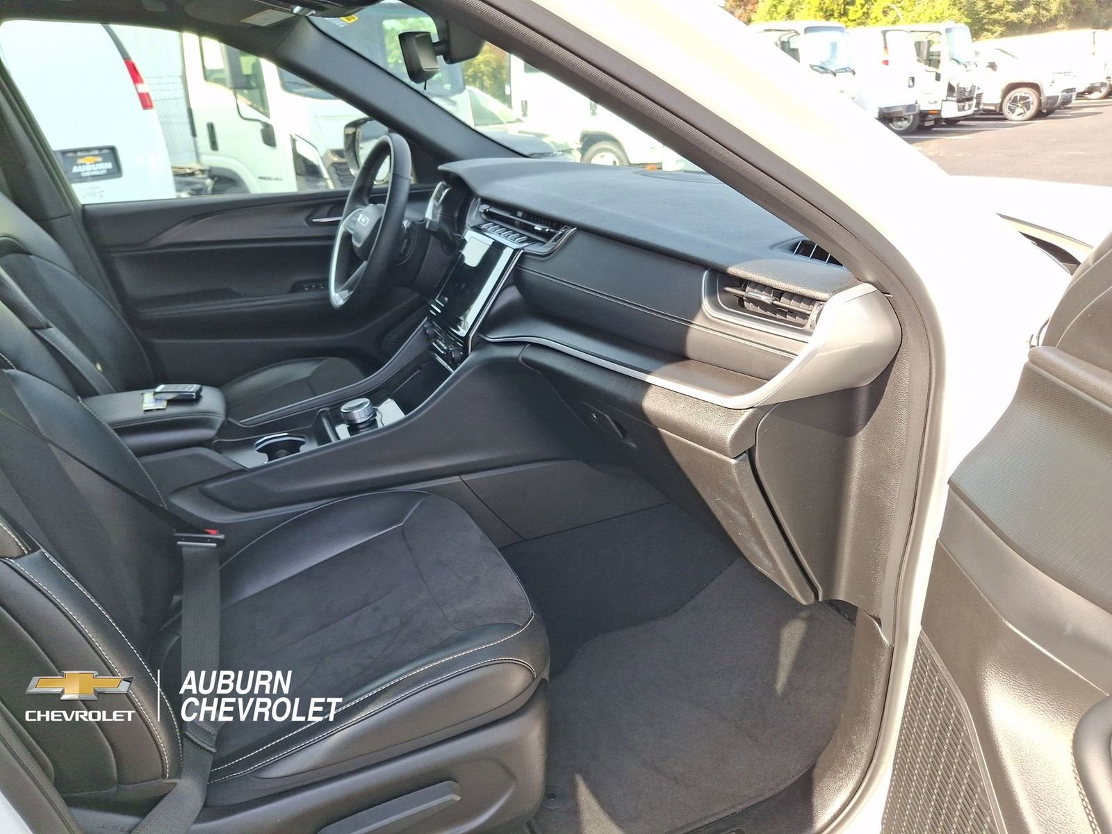 2024 Jeep Grand Cherokee Altitude