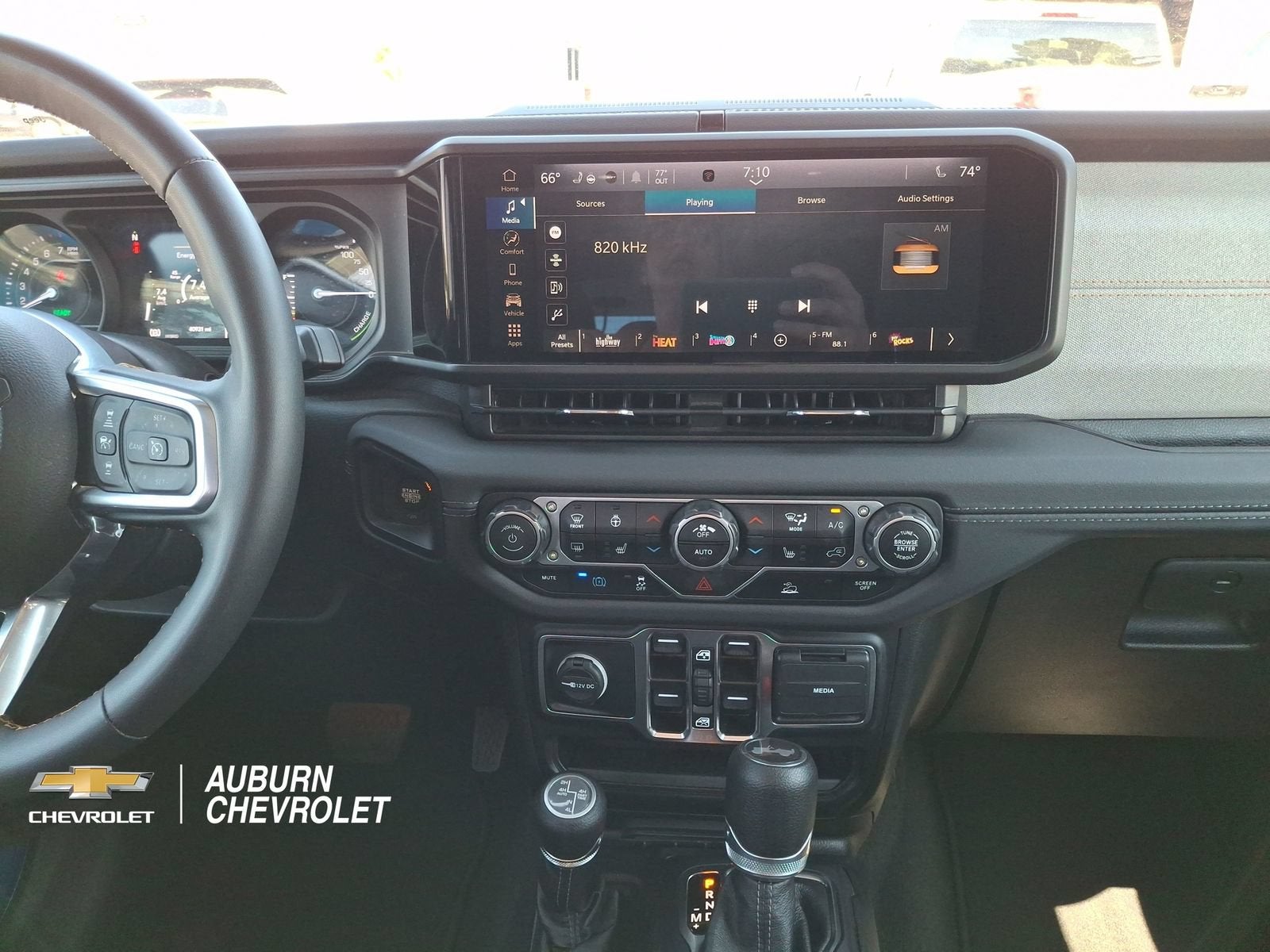 2024 Jeep Wrangler Sahara 4xe