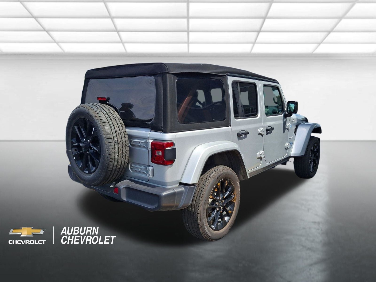 2024 Jeep Wrangler Sahara 4xe