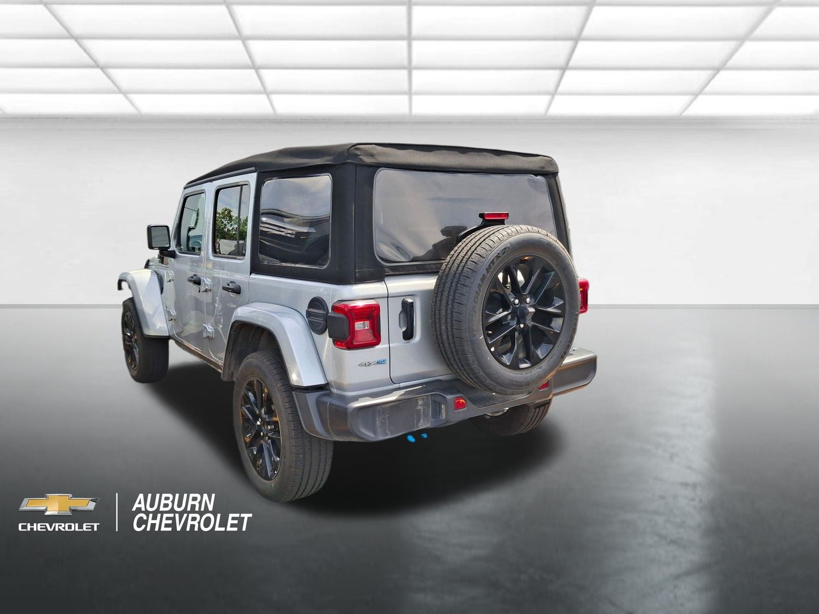 2024 Jeep Wrangler Sahara 4xe