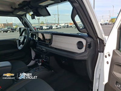 2024 Jeep Wrangler Sahara 4xe