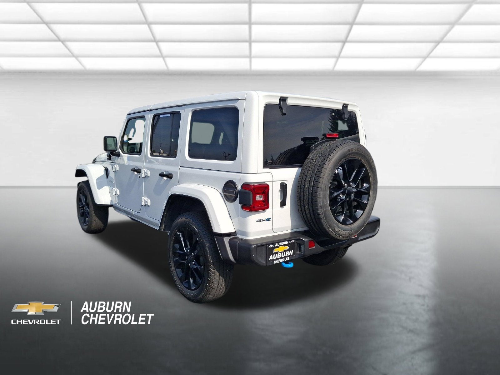 2024 Jeep Wrangler Sahara 4xe