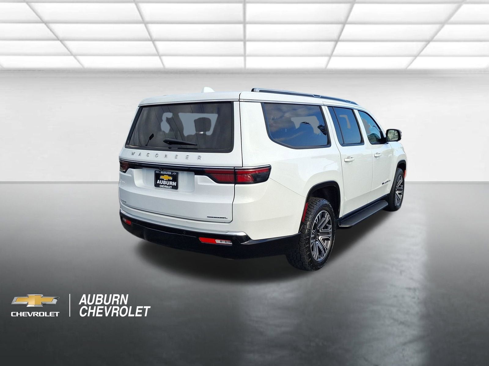 2023 Jeep Wagoneer L Series II