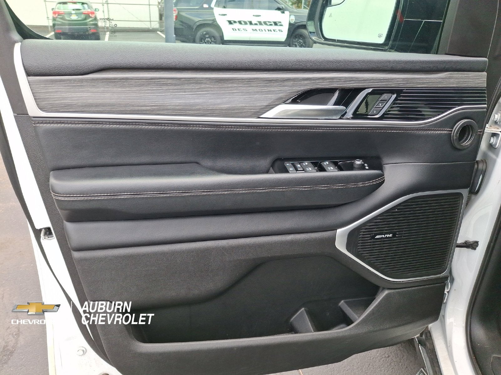 2024 Jeep Wagoneer L Series III