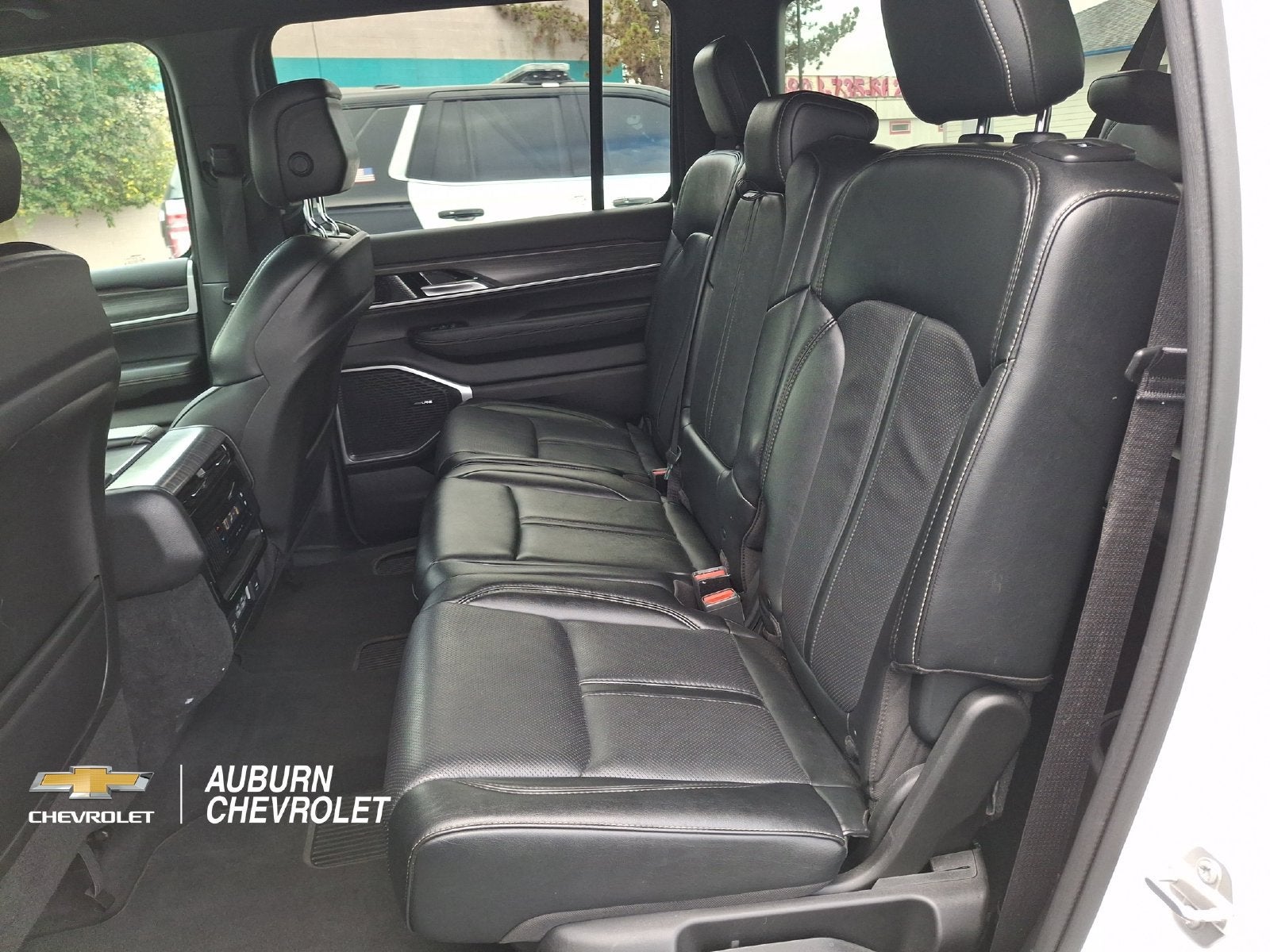2024 Jeep Wagoneer L Series III