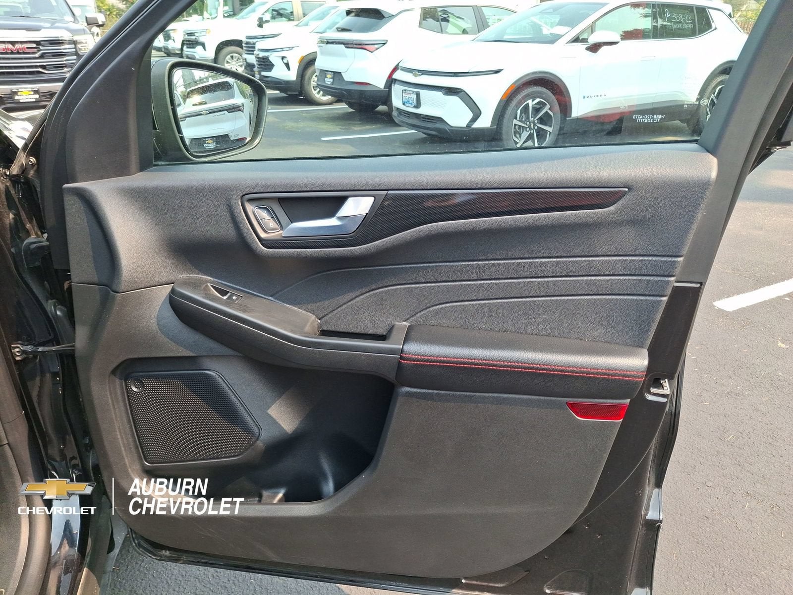2025 Ford Escape ST-Line Select