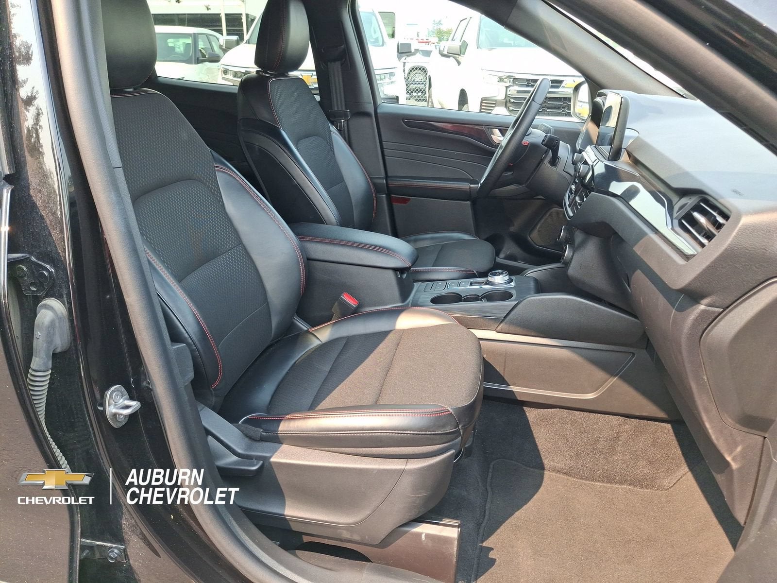 2025 Ford Escape ST-Line Select