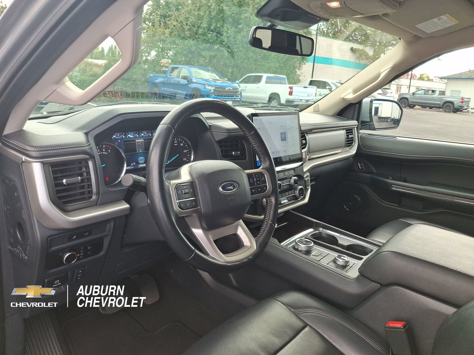 2024 Ford Expedition XLT
