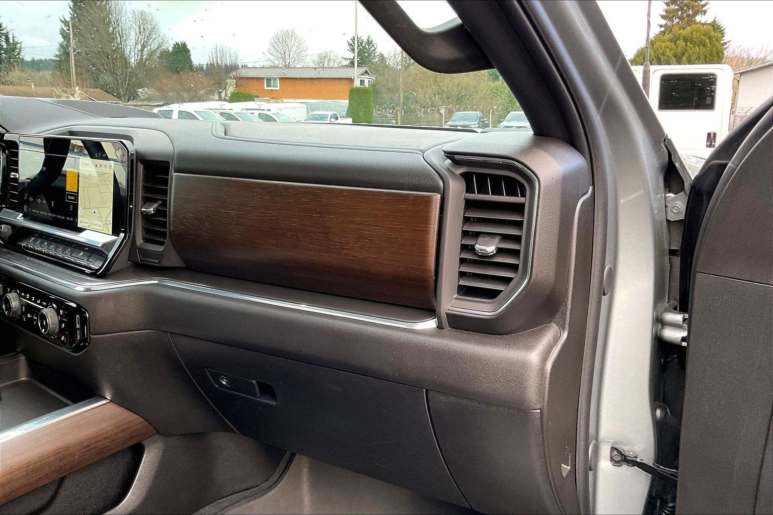 2025 Chevrolet Silverado 3500HD High Country