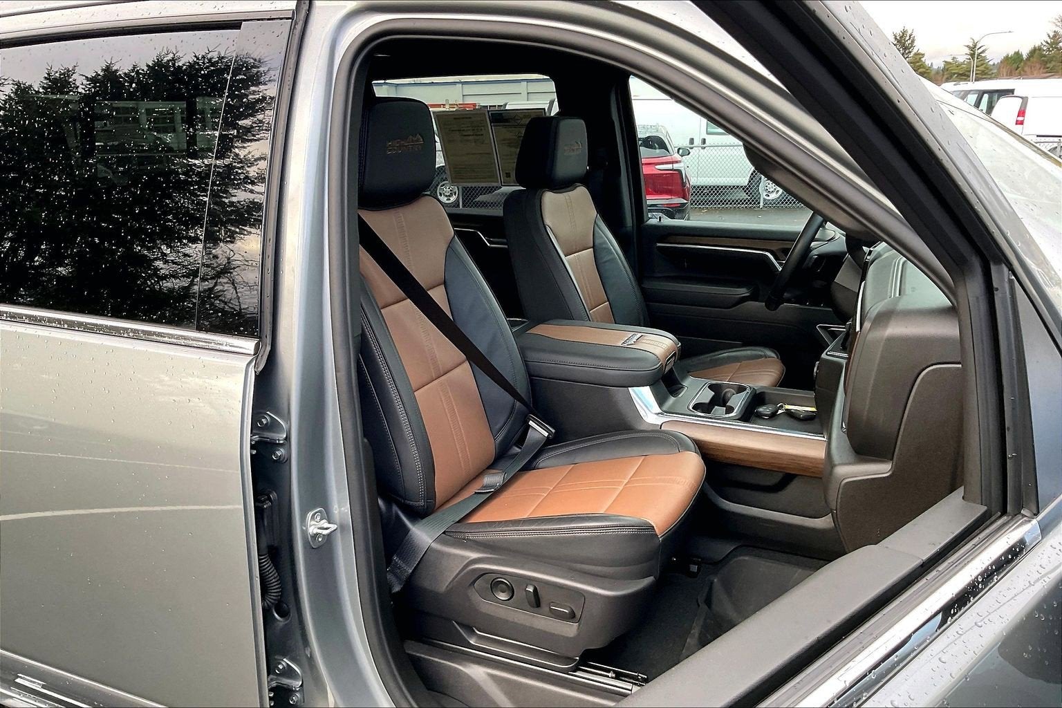 2025 Chevrolet Silverado 3500HD High Country