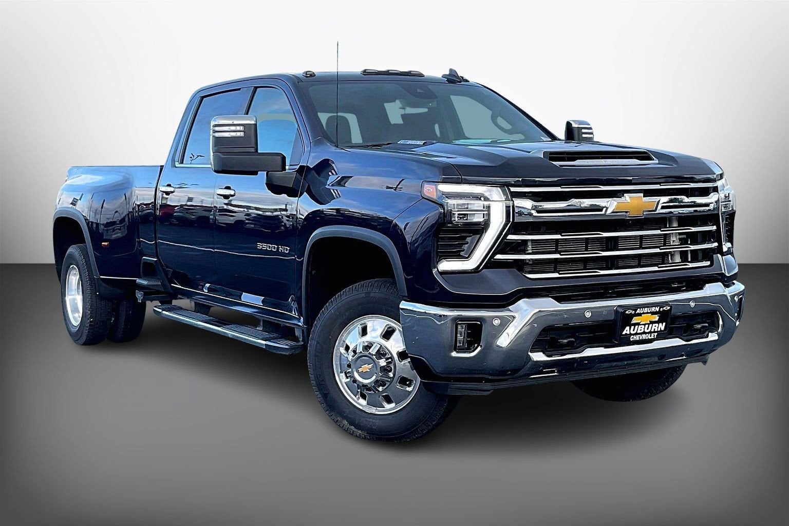 2024 Chevrolet Silverado 3500HD LTZ