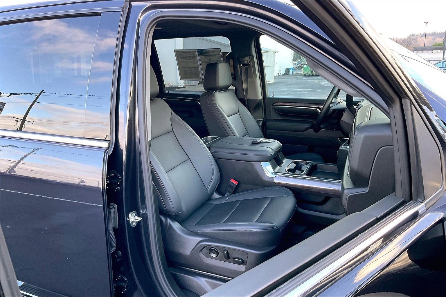 2024 Chevrolet Silverado 3500HD LTZ