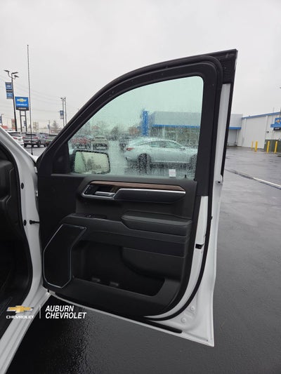 2025 Chevrolet Silverado 1500 LT LT1